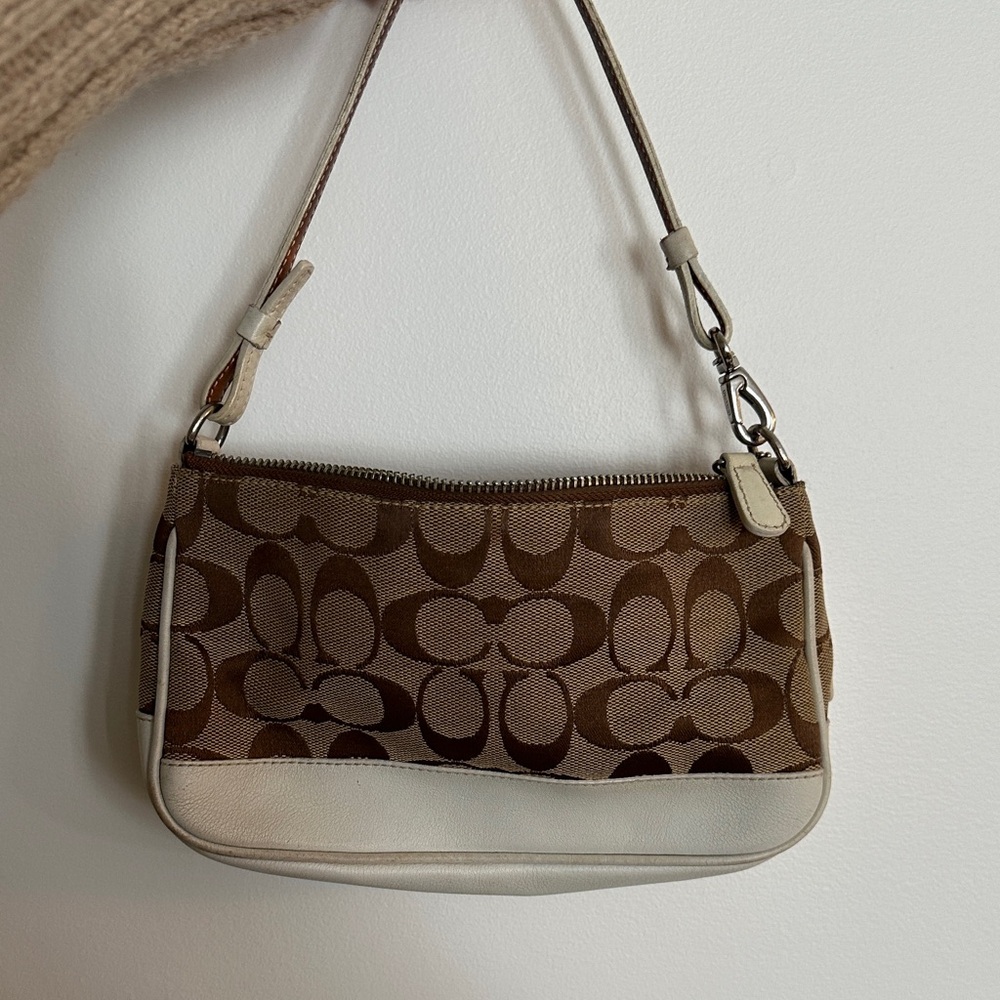 Coach Tan and Cream Signature Shoulder Bag MAKE OFFERS!!!